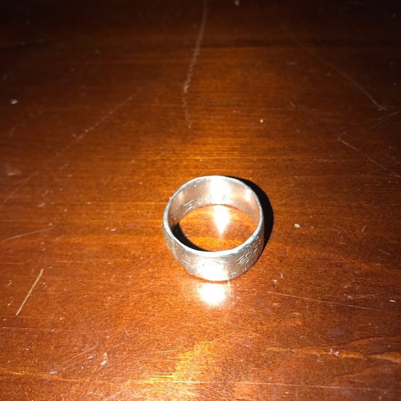 Jes Maharry “Evolve” Ring - Picture 3 of 5